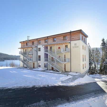 Element Lakeside Apartments リプノ・ナト・ヴルタヴォウ エクステリア 写真