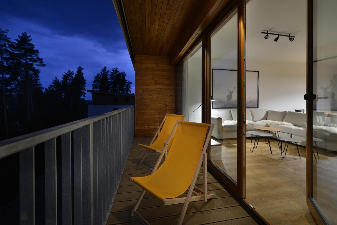 Element Lakeside Apartments リプノ・ナト・ヴルタヴォウ エクステリア 写真